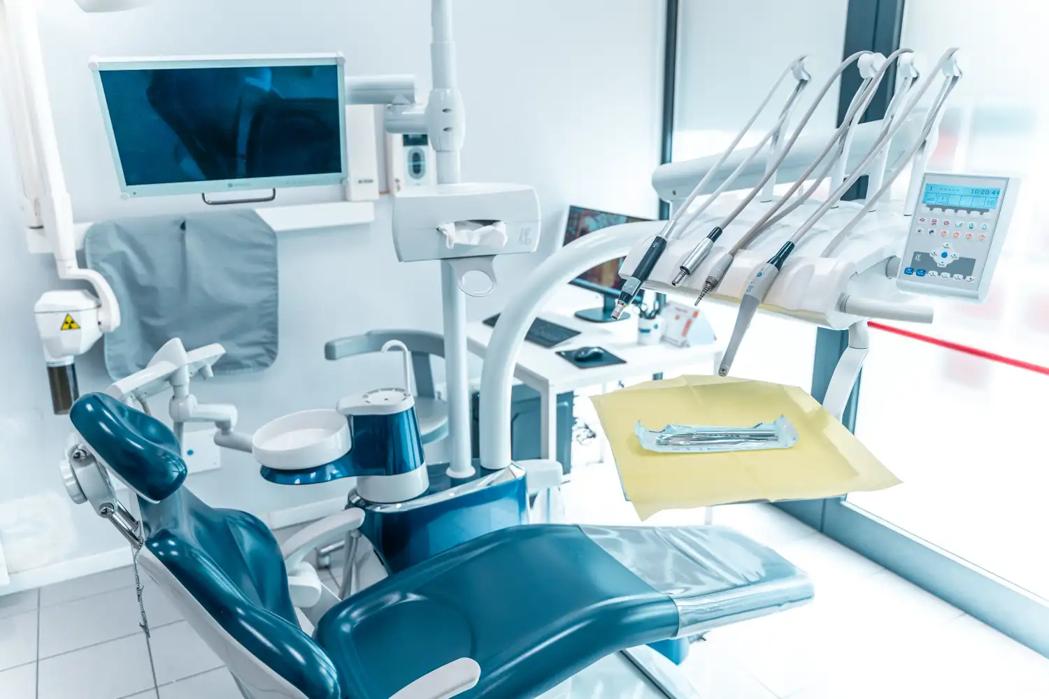 Sala attrezzata per trattamenti conservativi, Studio Dentistico Isaza Bologna
